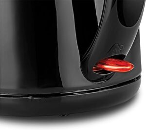 ⁦غلاية ماء كهربائية، 1.7 لتر، 2200 وات، من بلاك أند ديكير JC69-B5⁩ - الصورة ⁦3⁩