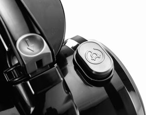 ⁦مكنسة كهربائية بدون كيس، 1.8 لتر، 1480 وات، من بلاك أند ديكير VM1480-B5⁩ - الصورة ⁦4⁩